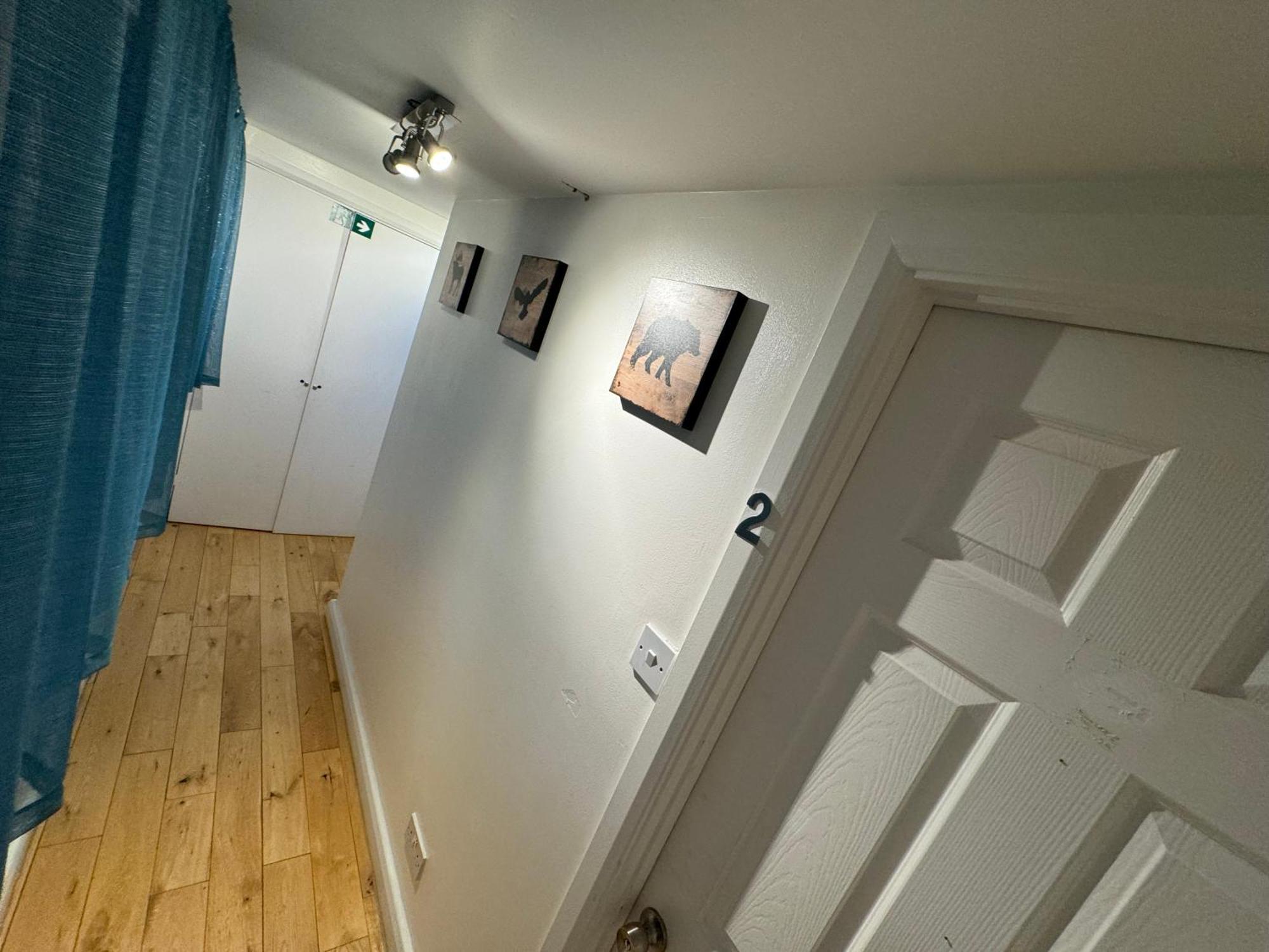 Cozy Rooms Near Central London Exterior photo